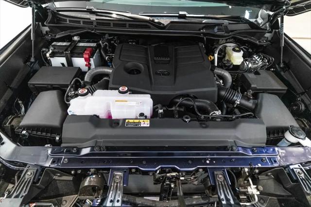 2026 Toyota Tundra SR5 CrewMax 5.5' Bed