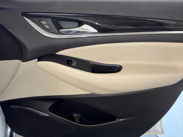 2018 Buick Enclave Essence