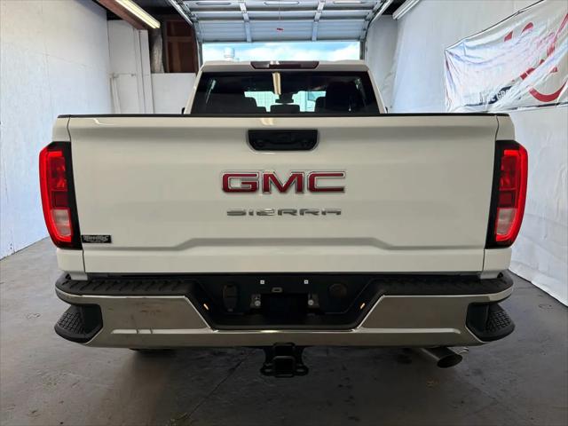 2026 GMC Sierra 2500HD Crew Cab, Standard Bed, Pro, 4WD