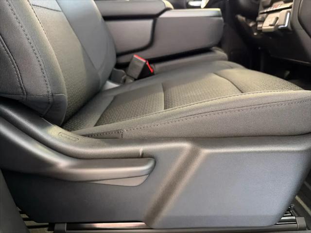 2026 GMC Sierra 2500HD Crew Cab, Standard Bed, Pro, 4WD