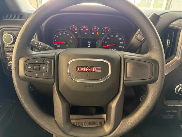 2026 GMC Sierra 2500HD Crew Cab, Standard Bed, Pro, 4WD
