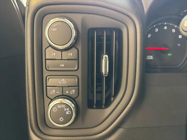 2026 GMC Sierra 2500HD Crew Cab, Standard Bed, Pro, 4WD