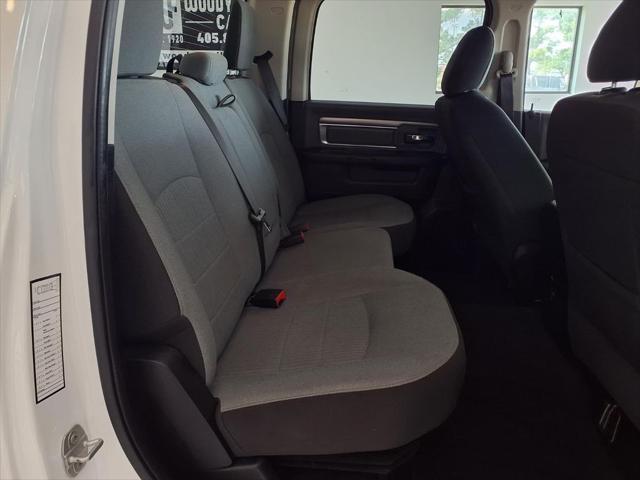 2022 Ram 1500 Classic SLT Crew Cab 4x2 5'7" Box