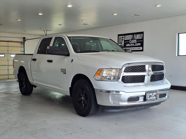 2022 Ram 1500 Classic SLT Crew Cab 4x2 5'7" Box