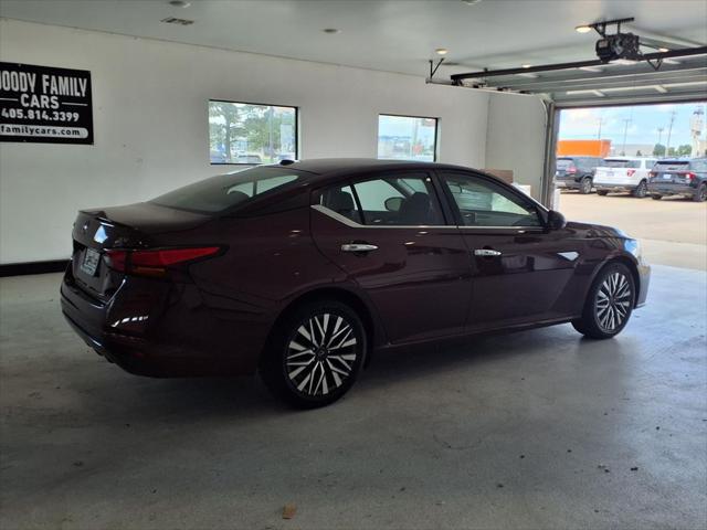 2024 Nissan Altima SV FWD