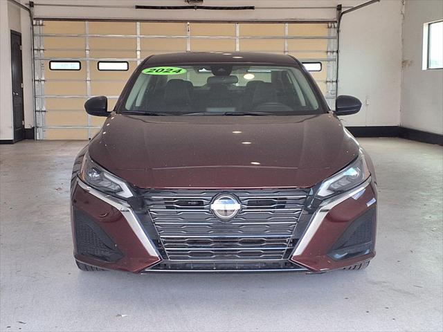 2024 Nissan Altima SV FWD