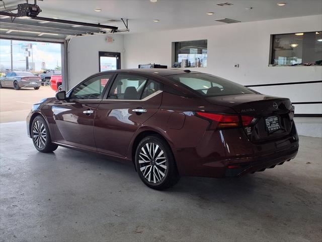 2024 Nissan Altima SV FWD