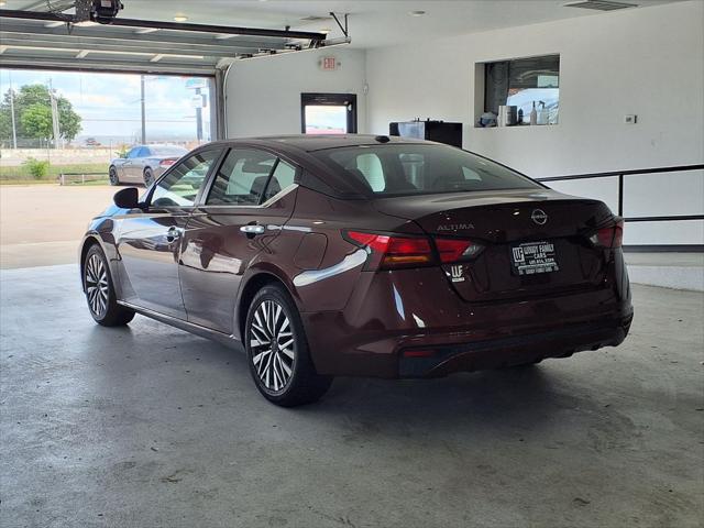 2024 Nissan Altima SV FWD