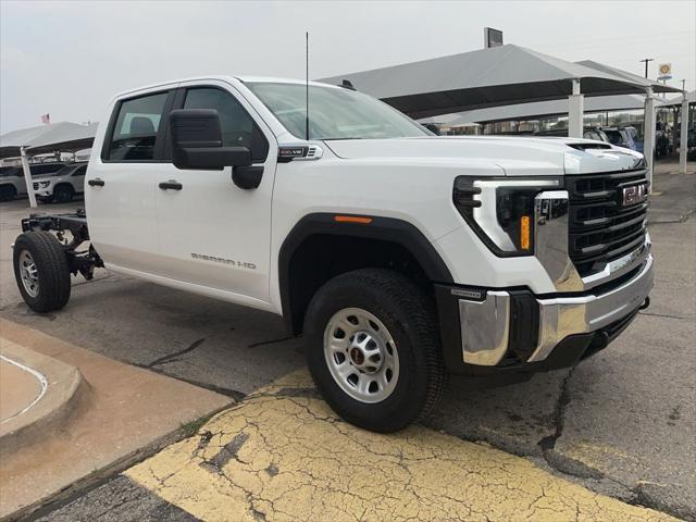 2026 GMC Sierra 3500HD Crew Cab, Long Bed, Pro Dual Rear Wheel, 4WD