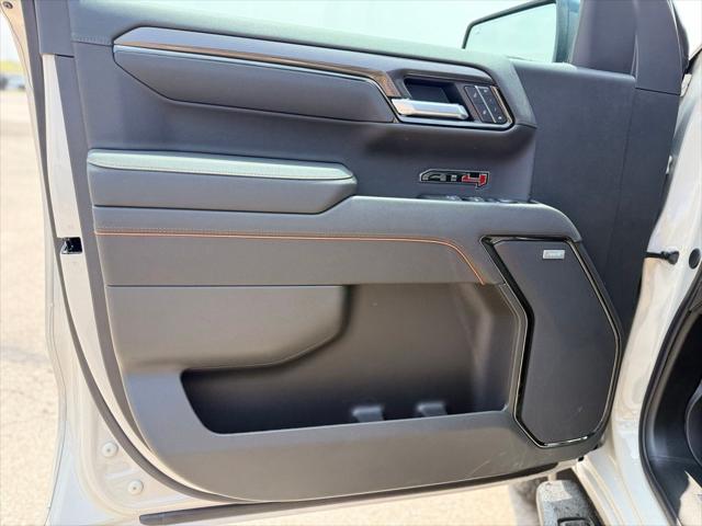 2026 GMC Sierra 1500 Crew Cab, Short Bed, AT4, 4WD