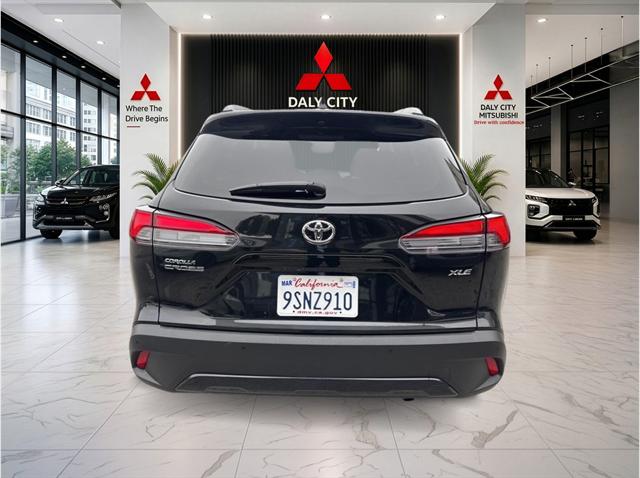 2025 Toyota Corolla Cross XLE