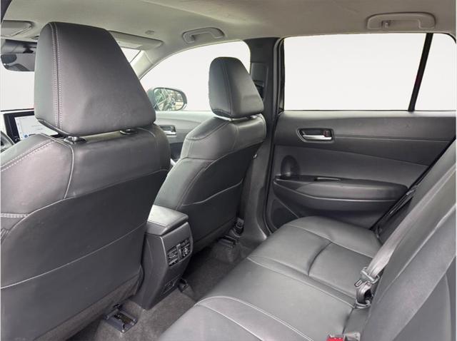 2025 Toyota Corolla Cross XLE