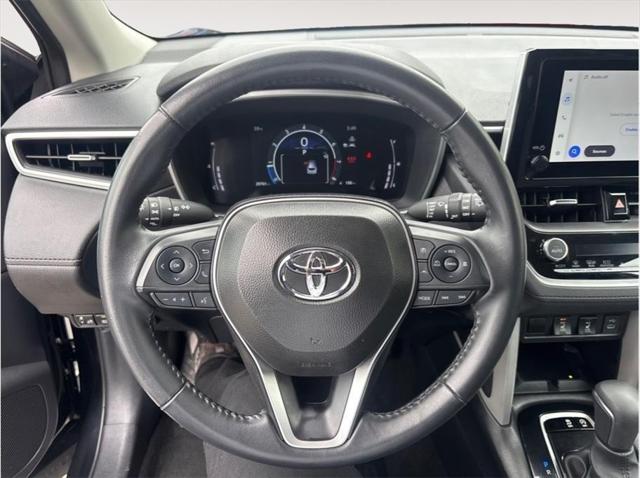 2025 Toyota Corolla Cross XLE