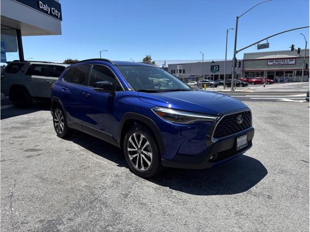 2025 Toyota Corolla Cross XLE