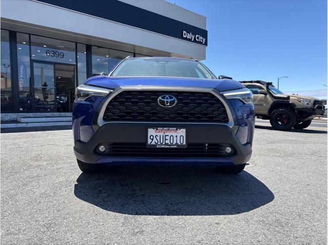 2025 Toyota Corolla Cross XLE