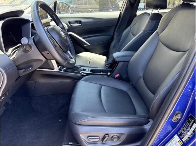 2025 Toyota Corolla Cross XLE