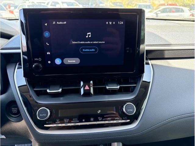 2025 Toyota Corolla Cross XLE