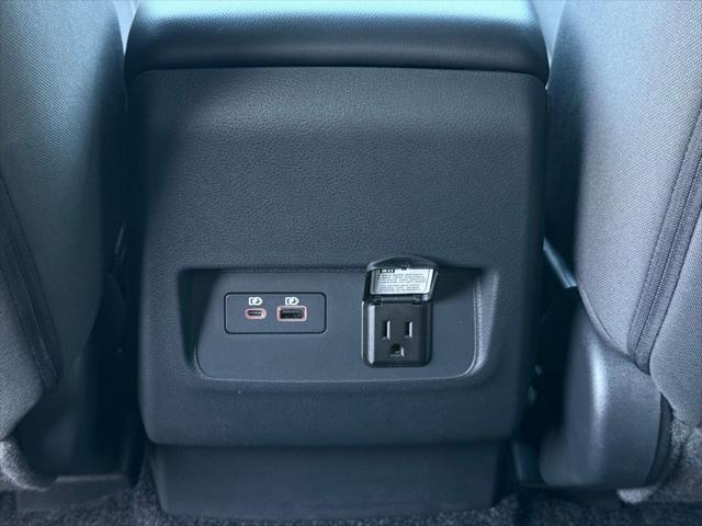 2026 Nissan Frontier Crew Cab Long Bed SV 4x2
