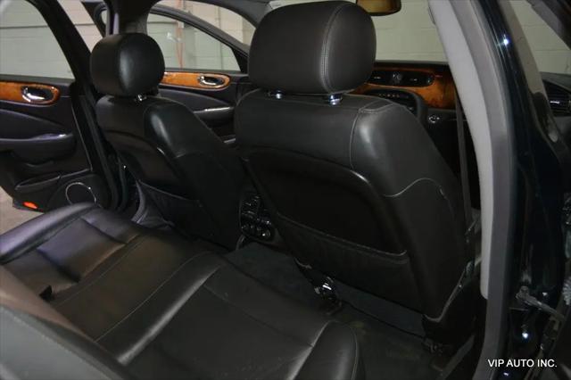 2004 Jaguar XJ XJR