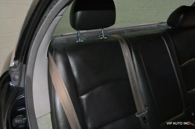 2004 Jaguar XJ XJR