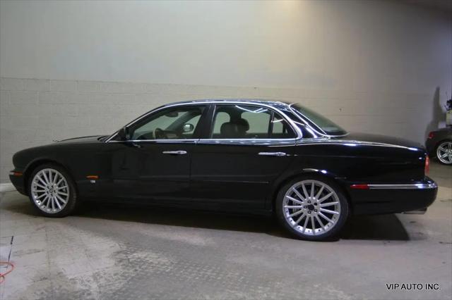 2004 Jaguar XJ XJR