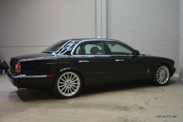 2004 Jaguar XJ XJR
