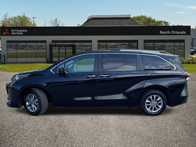 2024 Toyota Sienna XLE
