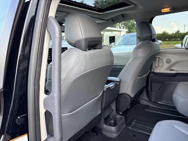 2024 Toyota Sienna XLE