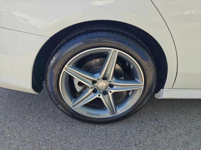 2017 Mercedes-Benz E-CLASS E 300 E 300