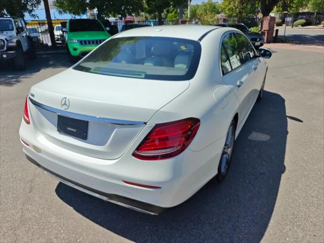 2017 Mercedes-Benz E-CLASS E 300 E 300