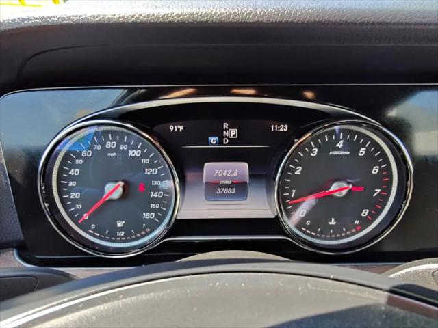2017 Mercedes-Benz E-CLASS E 300 E 300
