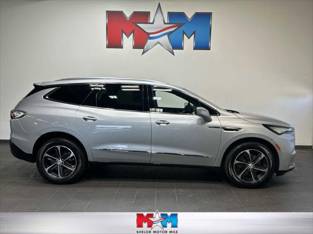2022 Buick Enclave AWD Essence