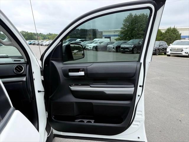 2019 Toyota Tundra SR5 5.7L V8