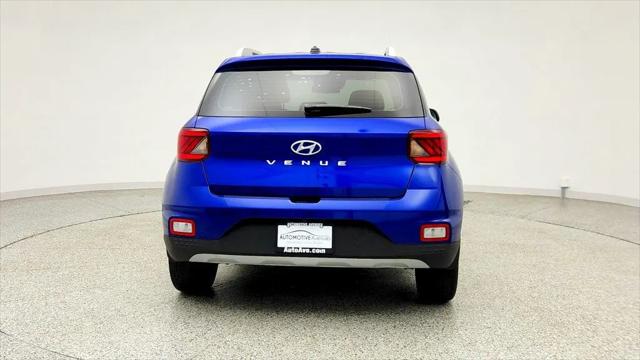 2023 Hyundai Venue SEL