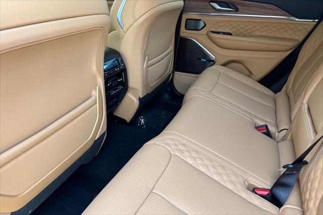 2026 Jeep Grand Cherokee Summit 4x4