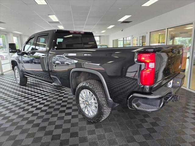 2022 Chevrolet Silverado 3500HD 4WD Crew Cab Long Bed High Country