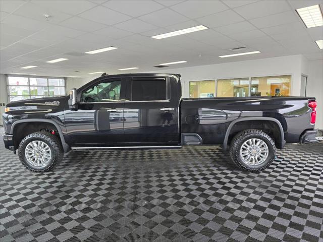 2022 Chevrolet Silverado 3500HD 4WD Crew Cab Long Bed High Country