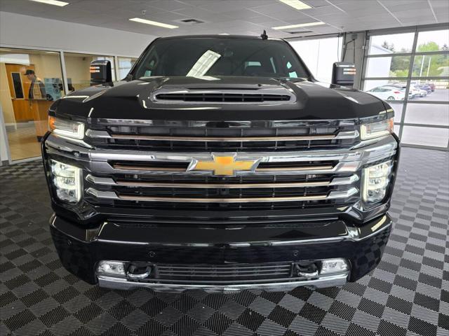 2022 Chevrolet Silverado 3500HD 4WD Crew Cab Long Bed High Country