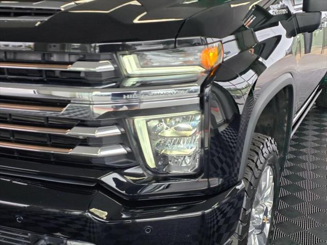 2022 Chevrolet Silverado 3500HD 4WD Crew Cab Long Bed High Country