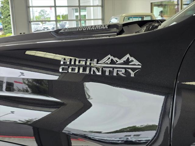 2022 Chevrolet Silverado 3500HD 4WD Crew Cab Long Bed High Country