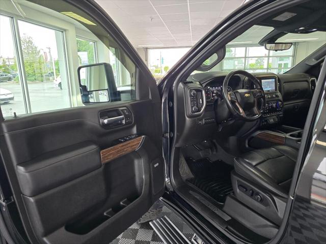 2022 Chevrolet Silverado 3500HD 4WD Crew Cab Long Bed High Country