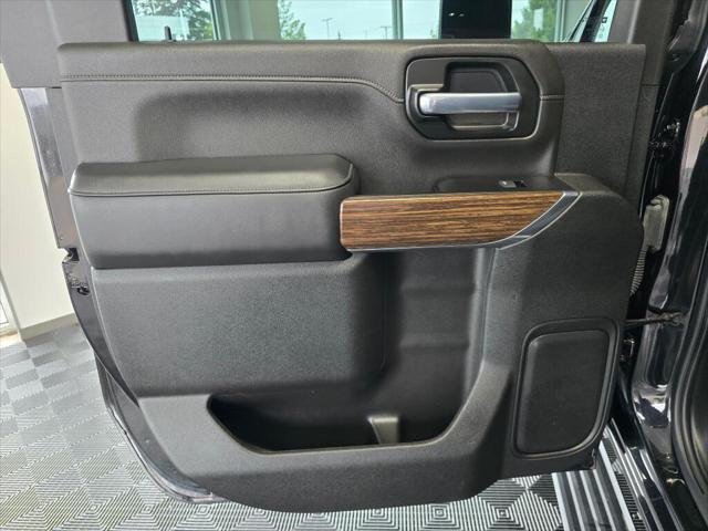 2022 Chevrolet Silverado 3500HD 4WD Crew Cab Long Bed High Country