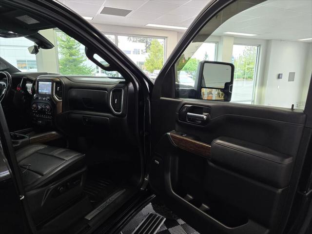 2022 Chevrolet Silverado 3500HD 4WD Crew Cab Long Bed High Country
