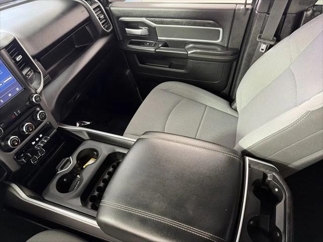 2024 Ram 3500 Big Horn Crew Cab 4x4 8' Box