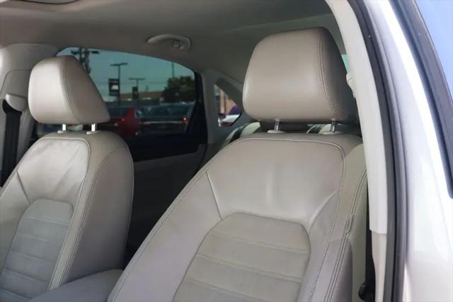 2014 Volkswagen Passat 2.0L TDI SEL Premium