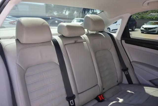 2014 Volkswagen Passat 2.0L TDI SEL Premium