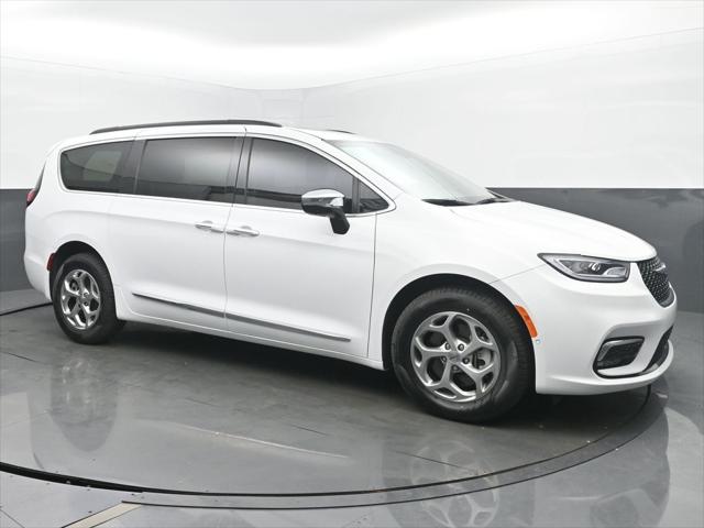 2023 Chrysler Pacifica Limited AWD