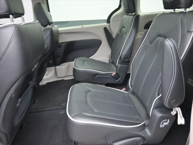2023 Chrysler Pacifica Limited AWD