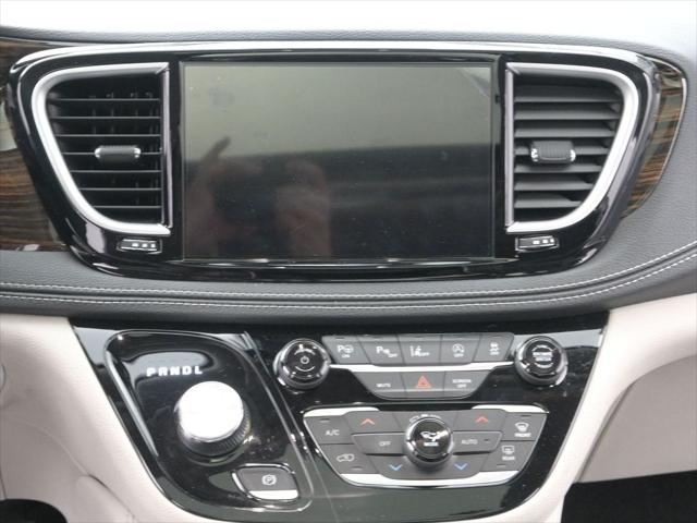 2023 Chrysler Pacifica Limited AWD