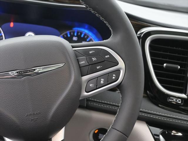 2023 Chrysler Pacifica Limited AWD
